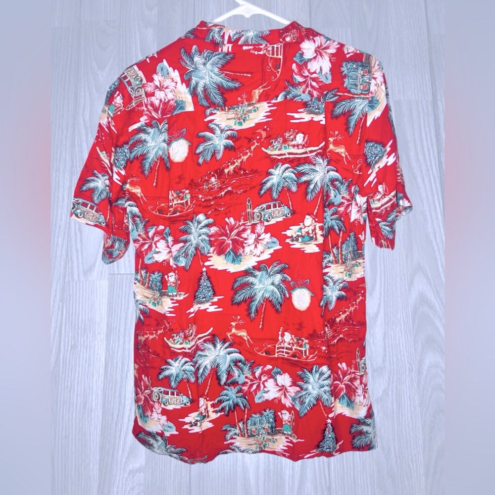 HAWAIIAN RESERVE COLLECTION Men’s Hawaiian Christmas Casual Button Down Shirt - Picture 2 of 6